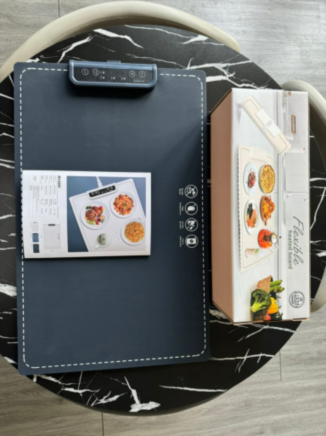 温もりを、テーブルの上に。CozyMat™ 保温マット