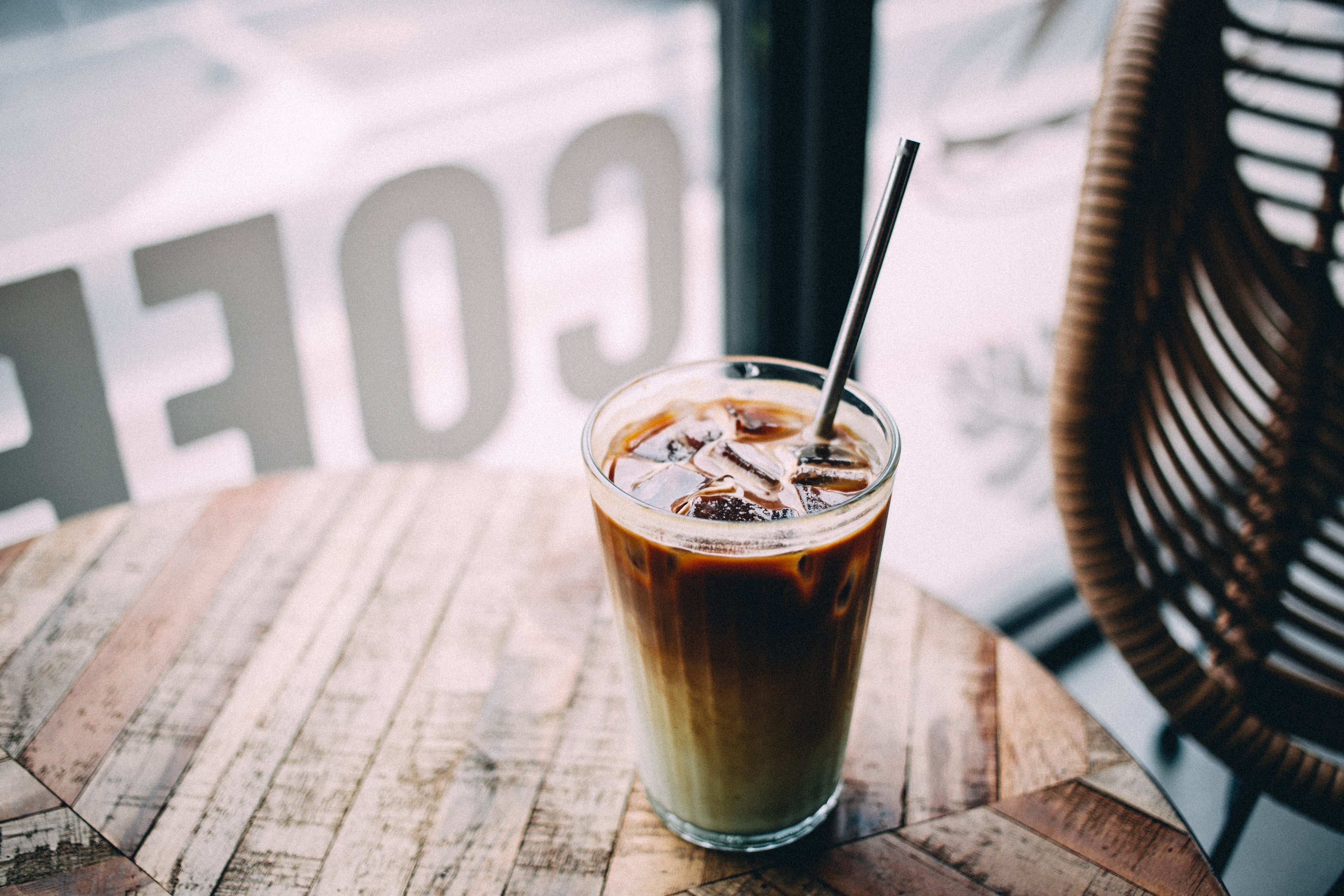 files/iced-latte-at-coffee-shop-window.jpg